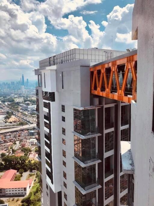 2Br 8Pax Swingduplexekocherasmall—Infinitypool Mrt Куала-Лумпур Экстерьер фото